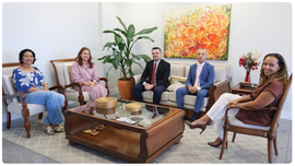 Encontro fortalece diálogo entre o Tribunal Regional Eleitoral e a Procuradoria Federal no Acre ...