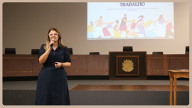 Jovens do CIEE participam de programação com foco em voto consciente, evolução das urnas e parti...