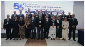 Encontro realizado em Gravatá valoriza papel das Corregedorias na defesa da democracia e inovaçã...