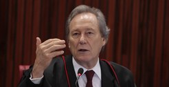 Ministro Ricardo Lewandowski em sessão plenária de encerramento do ano judiciário.  Brasilia-DF ...