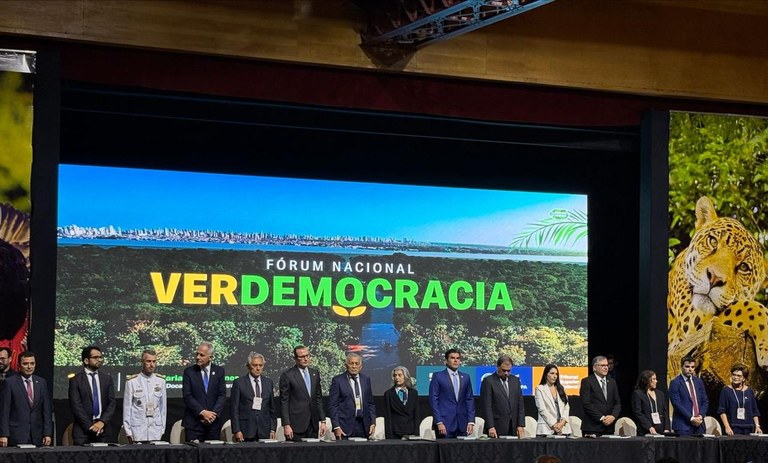 Ação contou com a presença da ministra Cármen Lúcia, demais autoridades do Judiciário e represen...
