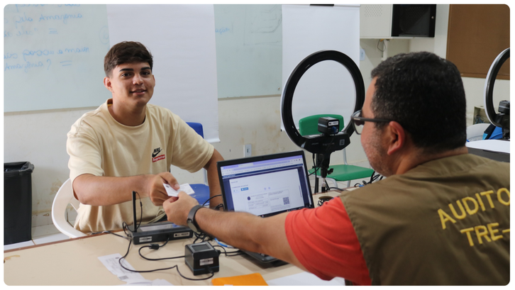 Campanha da Biometria realiza 85 atendimentos no primeiro dia no Ramal Benfica Serviços mais procurados foram a coleta biométrica e o primeiro título; atendimento segue até am...