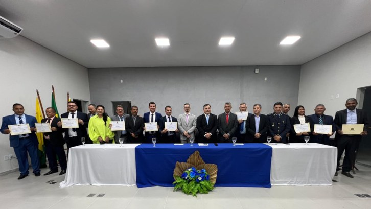 A diplomação representa o último ato do processo eleitoral