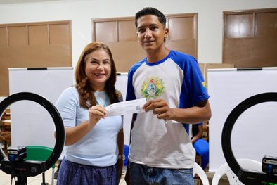 Com alta procura, ação foi marcada pela presença de jovens eleitores e superou as expectativas d...