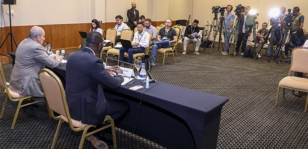 Comunidade dos Países de Língua Portuguesa declara que eleições brasileiras são seguras e confiáveis Missão destaca que a organização das Eleições 2022 obedecem aos padrões internacionais e ocorrem...