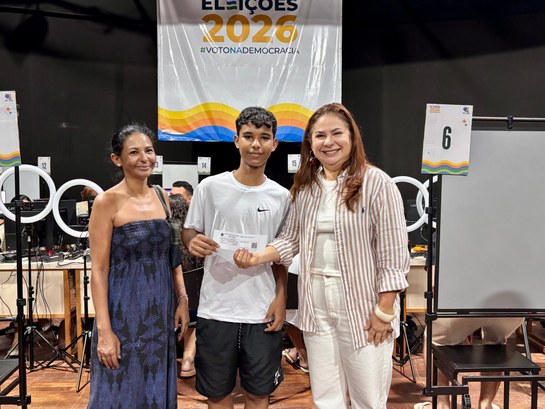 Ação segue até 6 de maio para garantir acesso da população aos serviços eleitorais