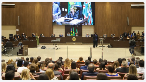 Cerimônia marcou momento histórico com a posse da primeira mulher da magistratura a presidir a c...