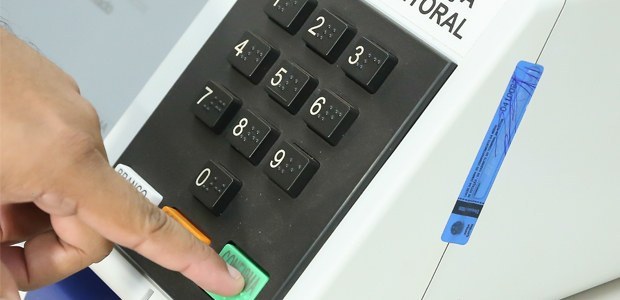 Diversas entidades públicas e privadas já testaram as urnas eletrônicas Inspeção dos códigos-fonte e Testes Públicos de Segurança são abertos à sociedade