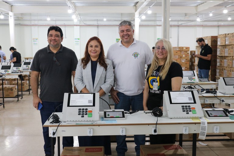 Eleição será realizada no dia 30 de novembro e serão preparadas 471 urnas eletrônicas  