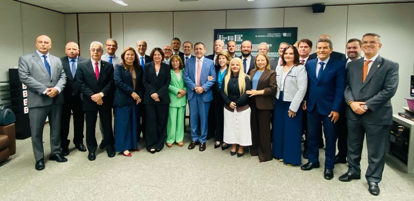 Encontro entre TSE e TREs discutiu criação de unidades de segurança da informação, uso responsáv...