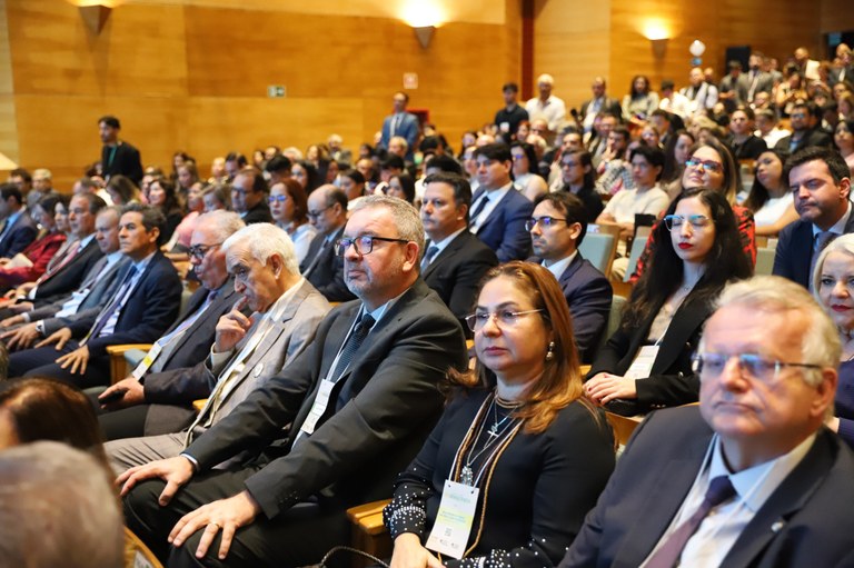 Evento em Belém reuniu autoridades do Judiciário e destacou a democracia como espaço de liberdad...