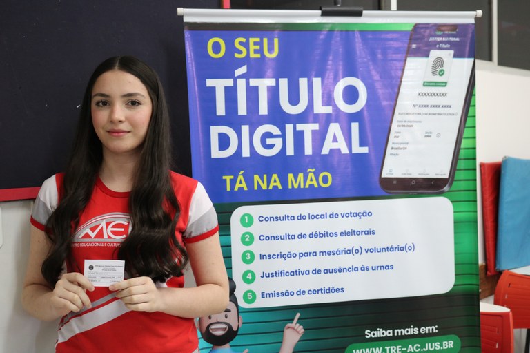 Interesse pelo Voto Jovem marca nova ação do TRE-AC no Colégio Meta Mesmo não sendo obrigatório aos 16 e 17 anos, estudantes demonstram engajamento e procuram emiti...