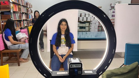 Cerca de 150 atendimentos no primeiro dia; jovens de 16 e 17 anos lideram emissão do primeiro tí...