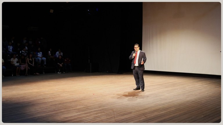 Diretor da EJE, Hilário de Melo abordou a importância da Justiça Eleitoral e do voto consciente  