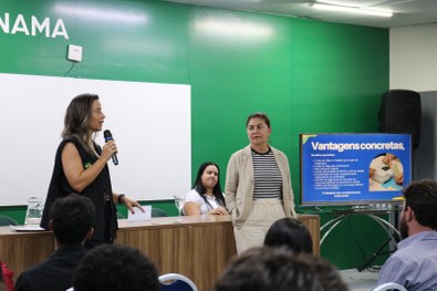 Encontro reuniu 85 universitários e abordou o programa mesário voluntário, educação midiática e ...