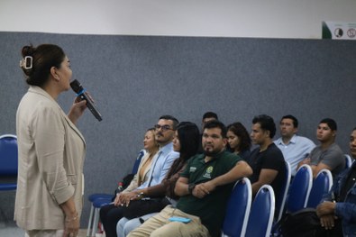 Encontro reuniu 85 universitários e abordou o programa mesário voluntário, educação midiática e ...