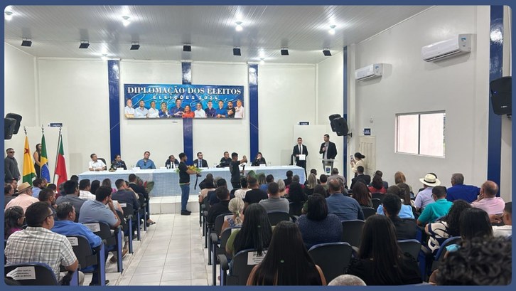 Justiça Eleitoral realiza solenidade de diplomação dos eleitos em Porto Acre Solenidade conduzida pelo Juiz Eleitoral Fábio Farias marca o encerramento do processo eleitoral...