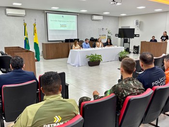 Reunião da 6ª Zona Eleitoral debate logística, segurança e atuação integrada nos municípios de B...