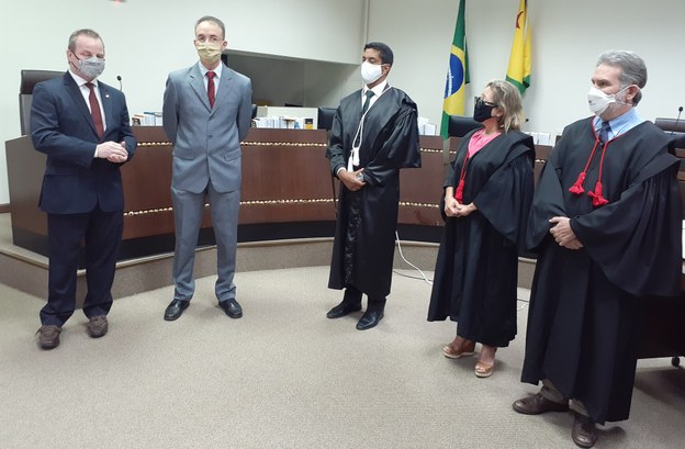 Leonardo de Brito e Pedro Longo são diplomados pelo TRE-AC TRE AC OUTUBRO 2020 DIPLOMA