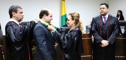 TRE-AC homenageia ministro Tarcisio Vieira com outorga de Medalha do Mérito da Justiça Eleitoral