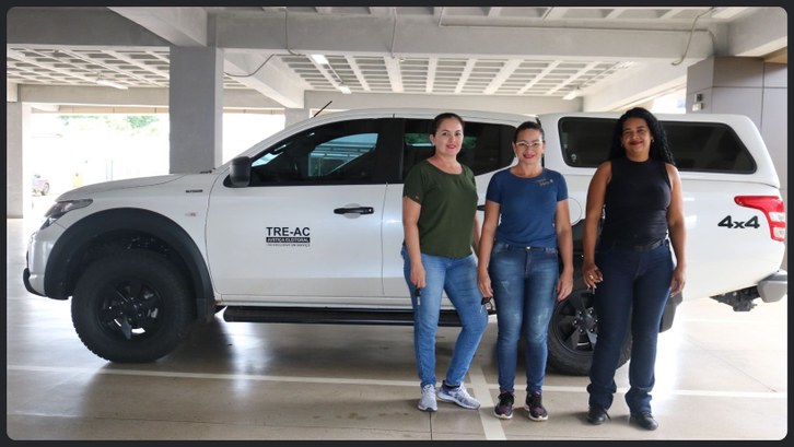 Mulheres no volante: TRE-AC amplia participação feminina entre motoristas Mesmo ouvindo comentários preconceituosos, Elisângela, Maria Claudete e Aurinete mostram que dir...