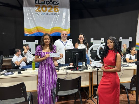 Ação segue no auditório do Detran até 6 de maio para emissão do primeiro título, transferências ...