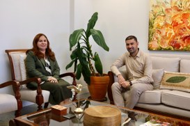 Desembargadora Waldirene Cordeiro recebeu a visita institucional do deputado Nicolau Júnior