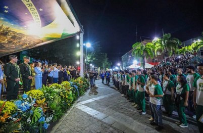 Desembargadora Waldirene Cordeiro acompanhou a programação realizada no Centro de Rio Branco nes...