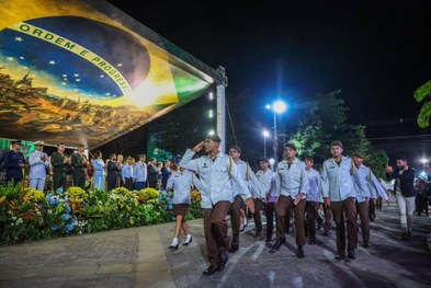 Desembargadora Waldirene Cordeiro acompanhou a programação realizada no Centro de Rio Branco nes...