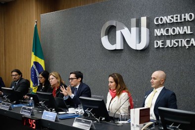 Desembargadora Waldirene Cordeiro integra agenda no CNJ que debate democracia, independência jud...
