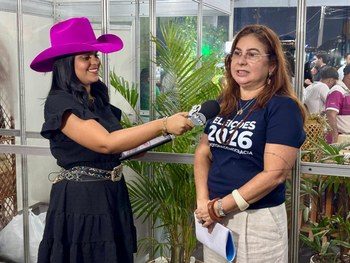 Presidente Waldirene Cordeiro e vice-presidente Lois Arruda acompanharam as atividades e receber...