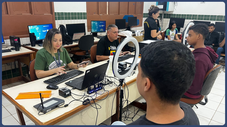 Semana do Jovem Eleitor mobiliza estudantes acreanos e reforça a importância da participação política TRE do Acre se une à campanha nacional do TSE para incentivar jovens de 15 a 17 anos a tirar o t...