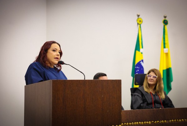 Sessão Solene marca posse do Desembargador Lois Arruda na Presidência do TRE-AC