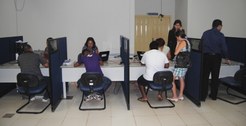A fim de reforçar o atendimento ao eleitor, o Tribunal Regional Eleitoral do Acre (TRE-AC) fará ...