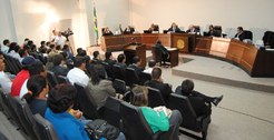 SESSÃO DE JULGAMENTO DA CORTE