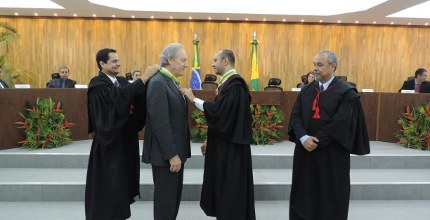 Homenagem ao ministro