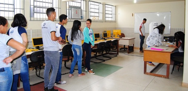 TRE-AC-2017-ELEIÇÃO JOVEM PARLAMENTAR ELEIÇÃO JOVEM PARLAMENTAR