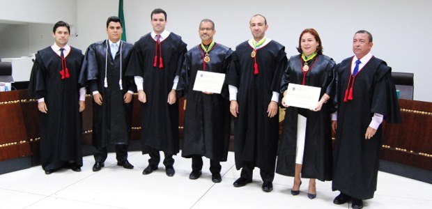 TRE-AC-2017 - TÉRMINO DE BIÊNIO Despedida da desembargadora Waldirene e do juiz eleitoral Clóvis