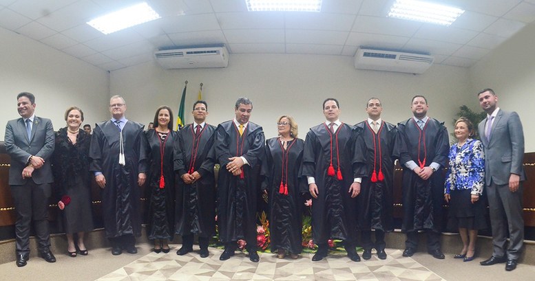 TRE-AC-2019-CORTE ELEITORAL Corte eleitoral com desembargadora Regina Ferrari