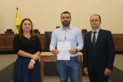 Cerimônia de posse foi conduzida pelo Presidente Júnior Alberto e marca mais um passo para o for...