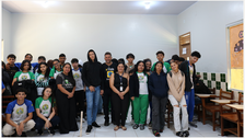 Alunos da Escola Estadual Ester Maia de Oliveira participam de atividade voltada à formação cida...