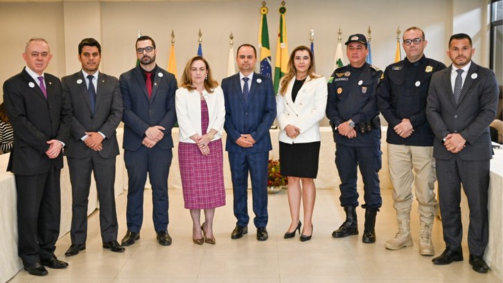TRE-AC e instituições assinam Pacto pela Democracia Iniciativa visa combater a desinformação e fortalecer o processo eleitoral