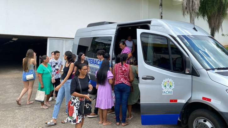 TRE-AC: Em parceria com TJAC e Iteracre, cidadãos são direcionados ao mutirão eleitoral Ação conjunta garante acesso democrático aos serviços eleitorais em Rio Branco