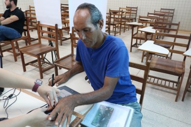 Justiça Eleitoral reforça compromisso com inclusão e cidadania, levando atendimento a pessoas em...