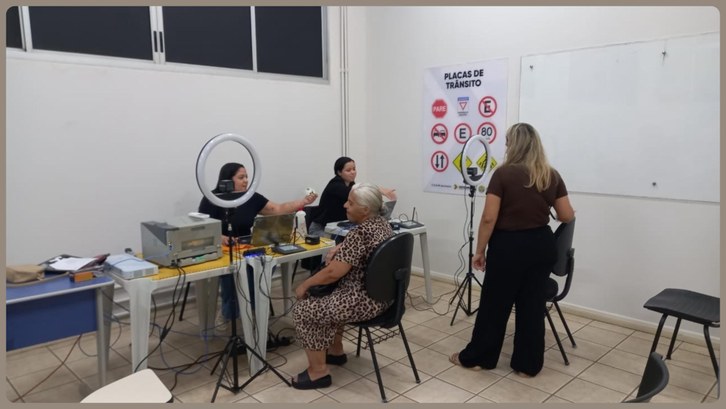 TRE-AC leva Campanha da Biometria ao Detran em Rio Branco Atendimento segue nesta quinta-feira, 17, com foco na regularização de eleitores sem cadastro bi...