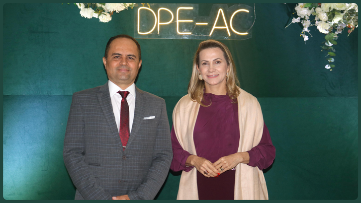 TRE-AC marca presença no aniversário de 24 anos da Defensoria Pública VIII Seminário reúne autoridades e debate avanços no acesso à justiça e na defesa dos direitos d...
