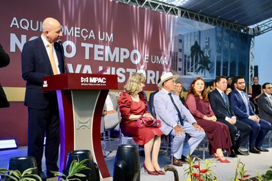 Presidente e vice-presidente do TRE-AC participam da cerimônia conduzida pelo procurador-geral D...