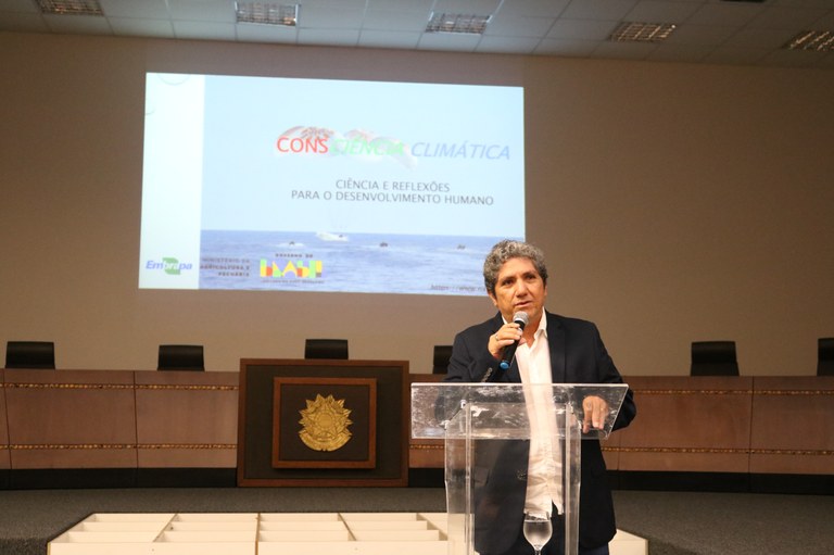 Evento apresentou inventário de emissões do Tribunal, palestra científica e experiências cultura...