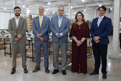 TRE-AC realiza preparação e lacre das urnas para o segundo turno das Eleições Gerais 2026