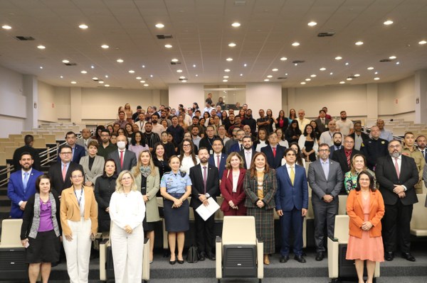 TRE-AC reúne instituições e fortalece rede de combate à desinformação para as Eleições 2026